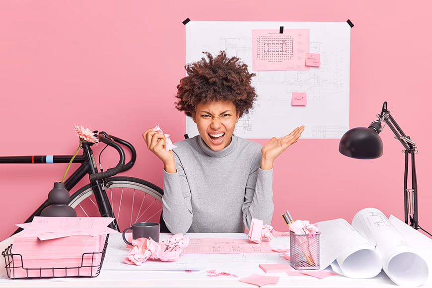 https://shotkit.com/wp-content/uploads/2026/05/How-to-Pose-Employees-for-Authentic-Brand-Photos-1.jpg