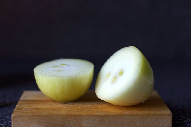 Butter and onion infused tomato sauce