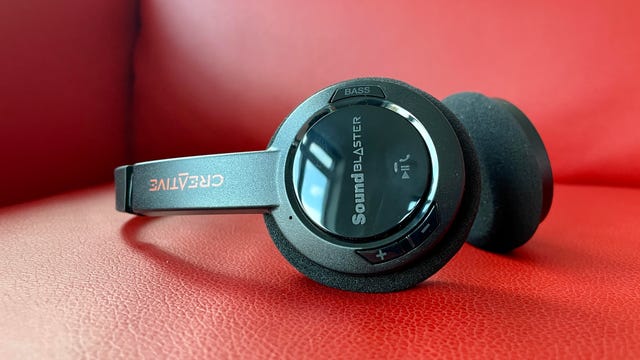 Best Multi-Point Bluetooth Headphones and Earbuds for 2023